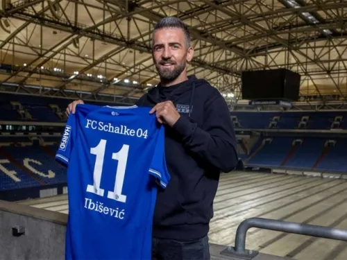 Aplausos para Ibisevic: donará su sueldo a causas benéficas