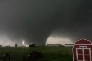 Tornado en Texas y mal clima provocan tres muertes