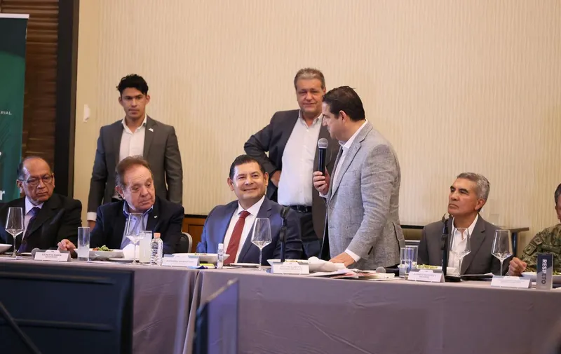 gobierno-pue-reunion-cce