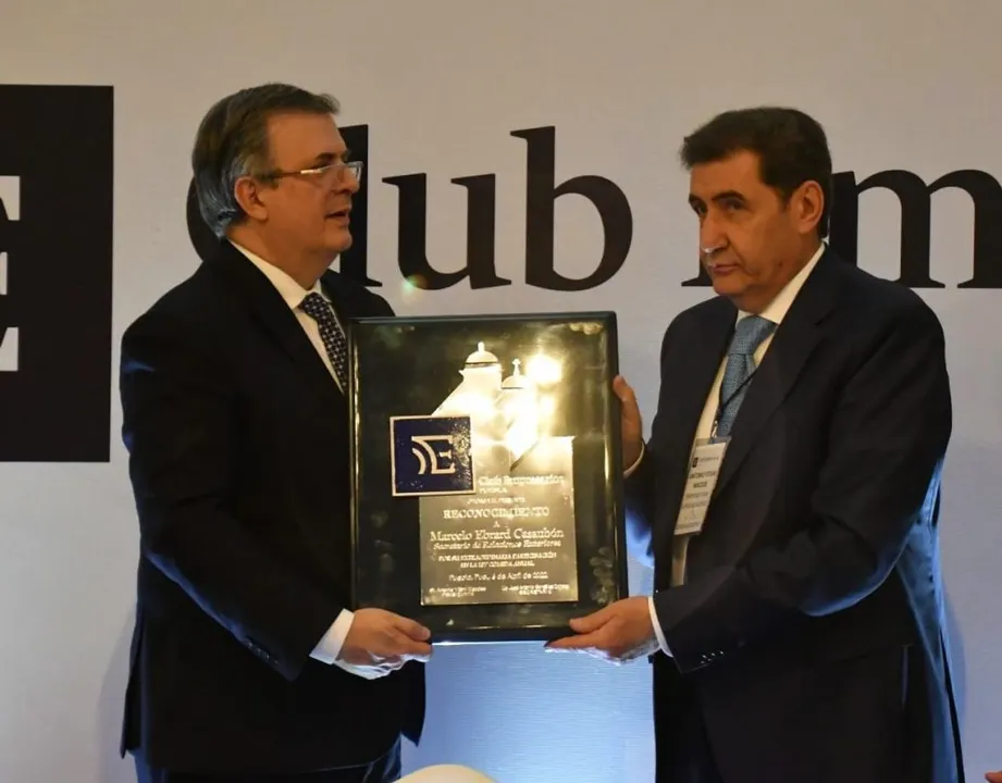 Marcelo Ebrard C