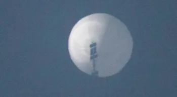 Estados Unidos derriba otro objeto volador no identificado, el tercero en tres días