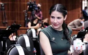 Expulsa el PVEM a diputada que voto contra reforma eléctrica de AMLO