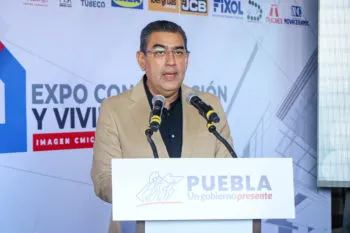Gobernador de Puebla niega “hoyo financiero” tras inversión en Fóndika