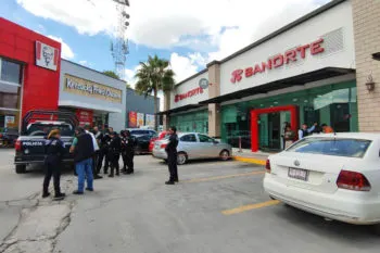 Asalto en San Andrés Cholula: delincuentes arrebatan 2 mdp a cuentahabiente en Plaza Pabellón
