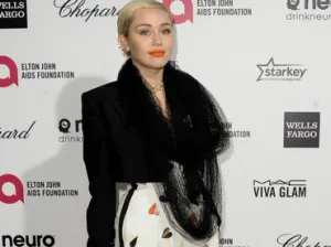 Miley Cyrus critica a Taylor Swift