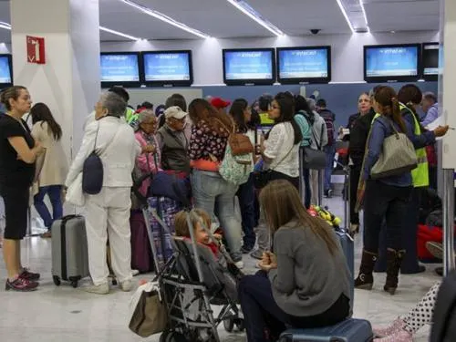 Interjet cancela vuelos hacia y desde Los Cabos por “Lidia”
