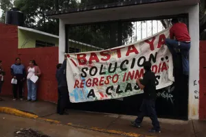 Legisladores y maestros de la CNTE se reunirán hoy