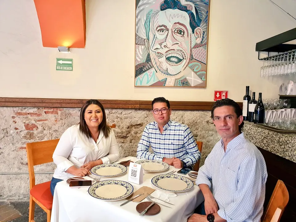 Dirigentes de alianza “Va por Puebla” se reúnen; “estrechan lazos”: PRD