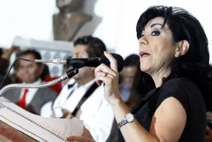 Presenta Lucero Saldaña segundo informe de labores