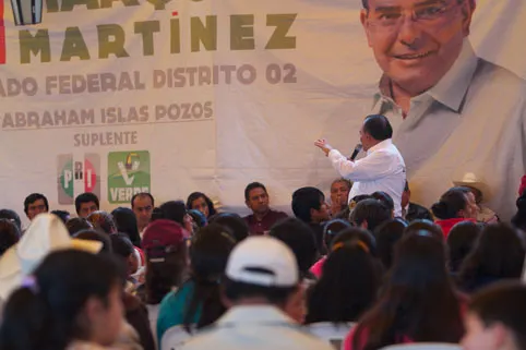 Márquez y Zavala quieren coordinar a diputados federales del PRI