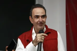 Insiste Chidiac en la destitución de consejeros IEE