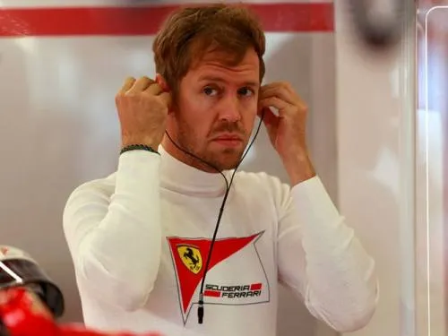 Vettel se va de vacaciones como líder