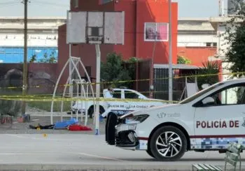 Lo ultiman de 13 balazos debajo del puente del Distribuidor de la Vía Corta