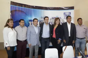 No descarta Giles entrega de equipos de cómputo a comités PAN