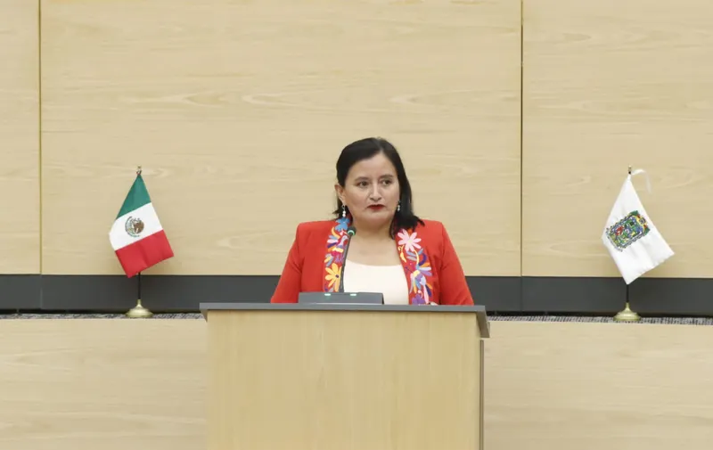 esther-martinez-romano