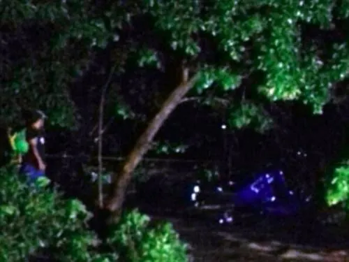 Mueren cuatro al ser arrastrados por arroyo en Jiquipilas