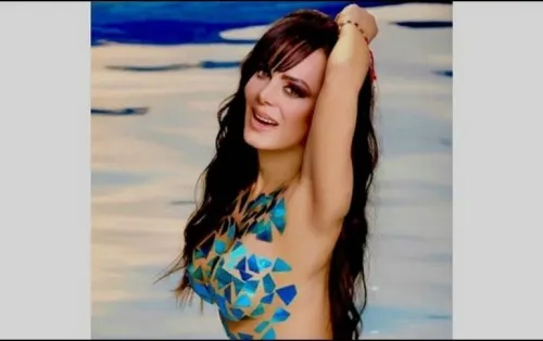 Maribel Guardia celebra sus 60 años con foto semidesnuda