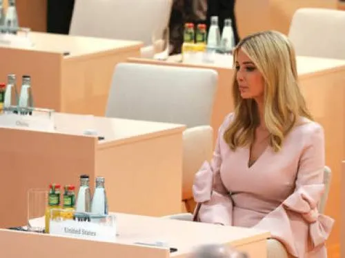 Ivanka Trump se apropia de silla presidencial durante cumbre del G20