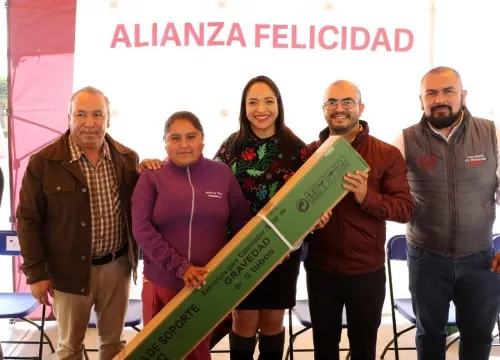 En Atzitzintla, Secretaría de Bienestar entrega 12 mil acciones de alianza felicidad