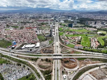 Adiós a los embotellamientos: Gobierno de Puebla licita construcción de pasos vehiculares en Vía Atlixcáyotl