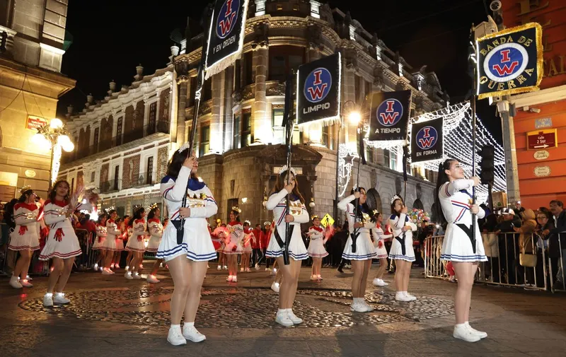 desfile-reyes-magos-pue