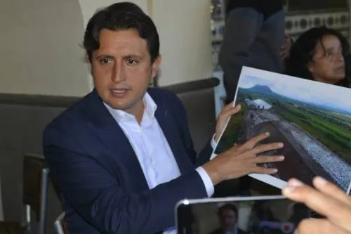 Pide edil de San Pedro Cholula al Estado intervenir relleno sanitario y calles