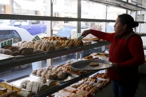 Encarecimiento de insumos incrementó precio del pan de repostería