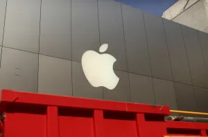 Habrá un iPhone con pantalla curva