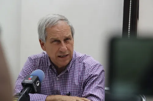 Acusa Cárdenas intimidación a alcaldes de Puebla para sumarse a Morena