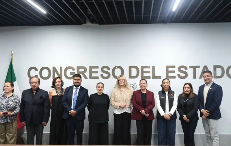 congreso-pue-convenios-cobaep-universidad-ieu
