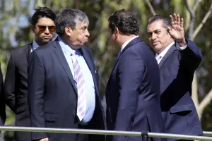 Ayudará El Bronco a interesados en candidaturas independientes a vencer trabas