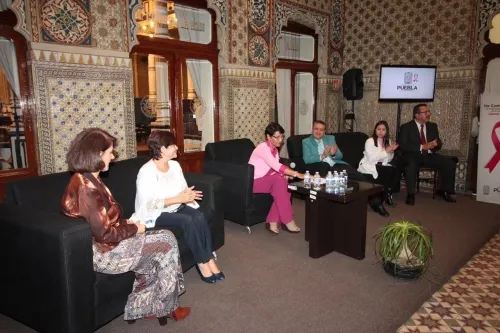 Realiza Congreso del Estado conversatorio a favor de la detección oportuna del cáncer de mama