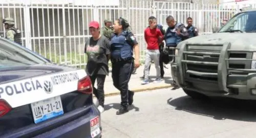 Capturan a presuntos ladrones de autopartes en la 29 de noviembre