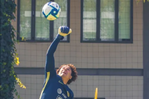 Ochoa volvió a México para ser campeón con el América