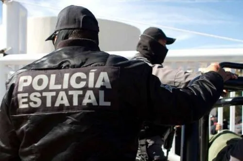 Rescatan a tres hombres retenidos en la Central de Abasto de Huixcolotla