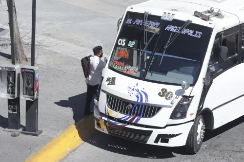Piden a ediles reforzar operativos en transporte público contra Coronavirus