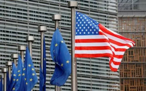 UE responde a Trump, alista aranceles a whisky y al jugo de naranja de EU