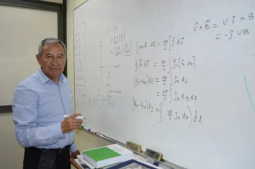 Gregorio Hernández, investigador de frontera y “Ciudadano Distinguido” por su tierra natal