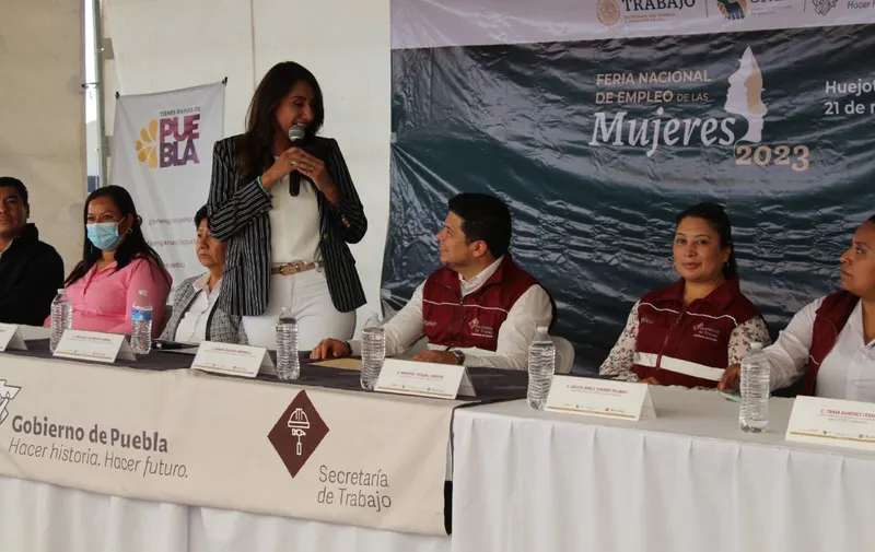 Impulsan Gobierno del Estado y Ayuntamiento de Huejotzingo empleo para mujeres