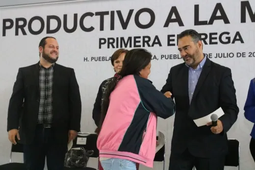 Apoya SEDIF proyectos productivos de las mujeres