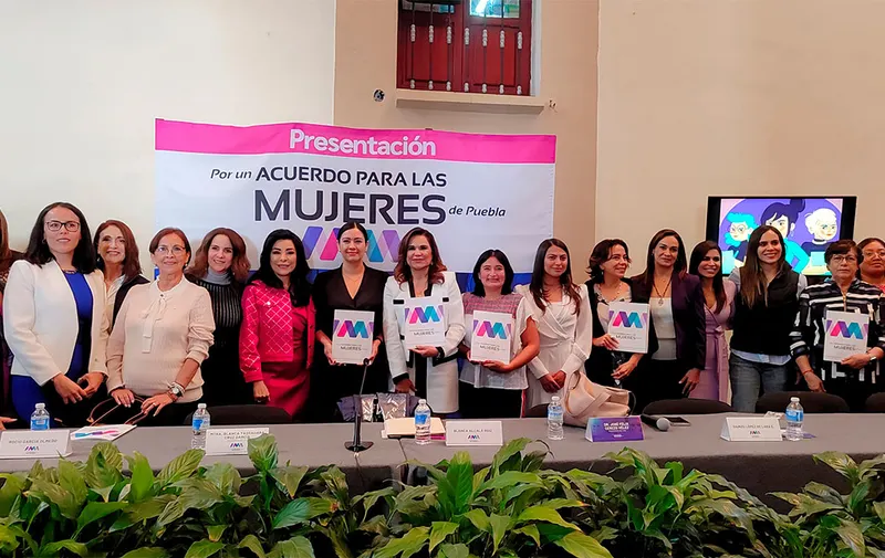 blanca-alcala-por-un-acuerdo-para-las-mujeres-de-puebla