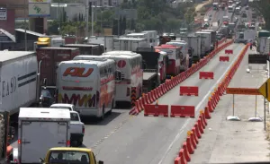 Obras en autopista no afectan a VW