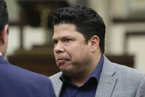 A Morena se infiltraron oportunistas, pero también gente valiosa: Biestro