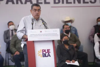 Reitera Sergio Salomón compromiso para mantener la estabilidad de Puebla