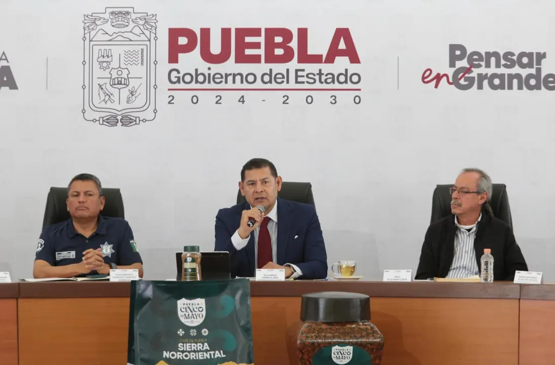Armenta exige aplicar la ley con rigor tras detención de presuntos extorsionadores en Puebla