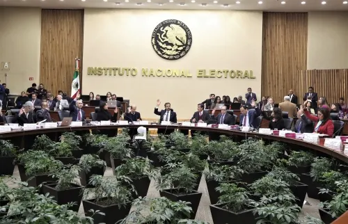 Aprueba INE difusión de campaña gubernamental por Alerta de Género en Puebla