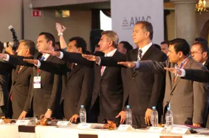 Tony Gali participa en encuentro de la Conamm