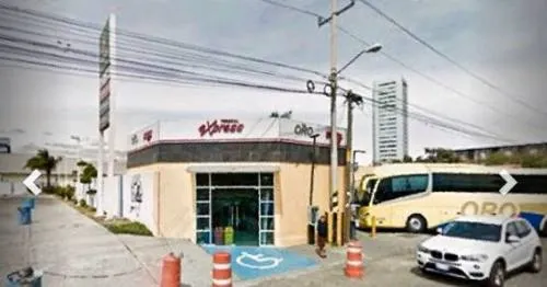 Roban cajero automático en Vía Atlixcáyotl