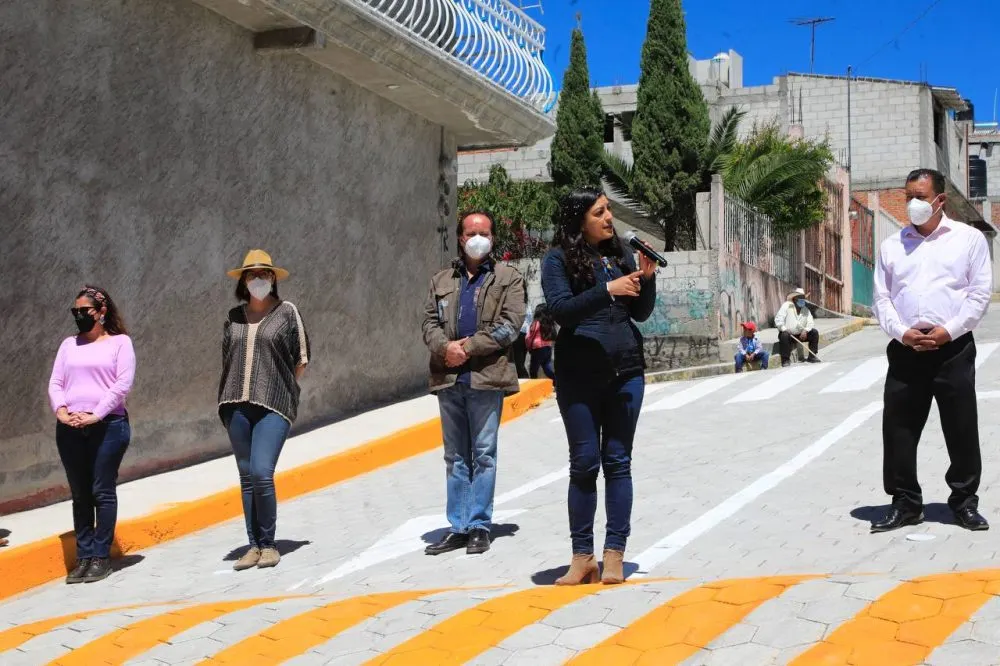 Impulsa Ayuntamiento de Puebla infraestructura vial y deportiva en San Baltazar Tetela