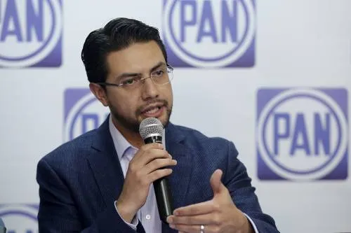 Apoyo a Ricardo Anaya no se puede medir en redes sociales: Giles